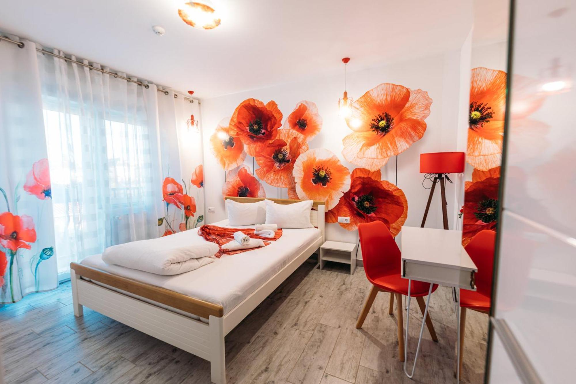 Pensiune Carpati Hunedoara Buitenkant foto